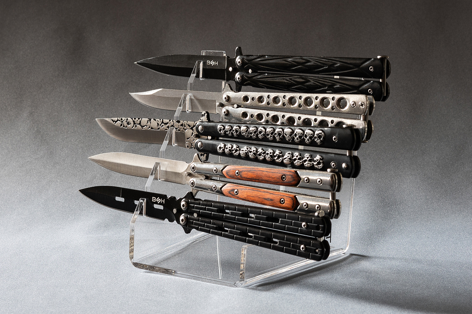 Alternative view of STOJALO ZA NOŽE – S3 (5 NOŽEV, KOMPAKTNO ZA MANJŠE MODELE)